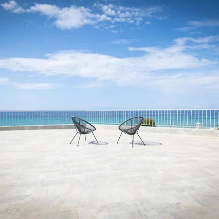 Althea Suites By Rentalspro Services - Nea Moudania Halkidiki Exterior photo
