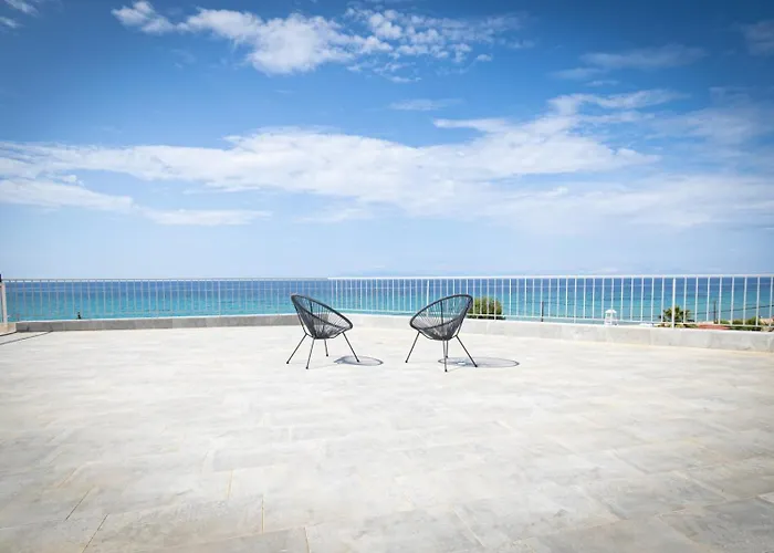 Althea Suites By Rentalspro Services - Nea Moudania Halkidiki