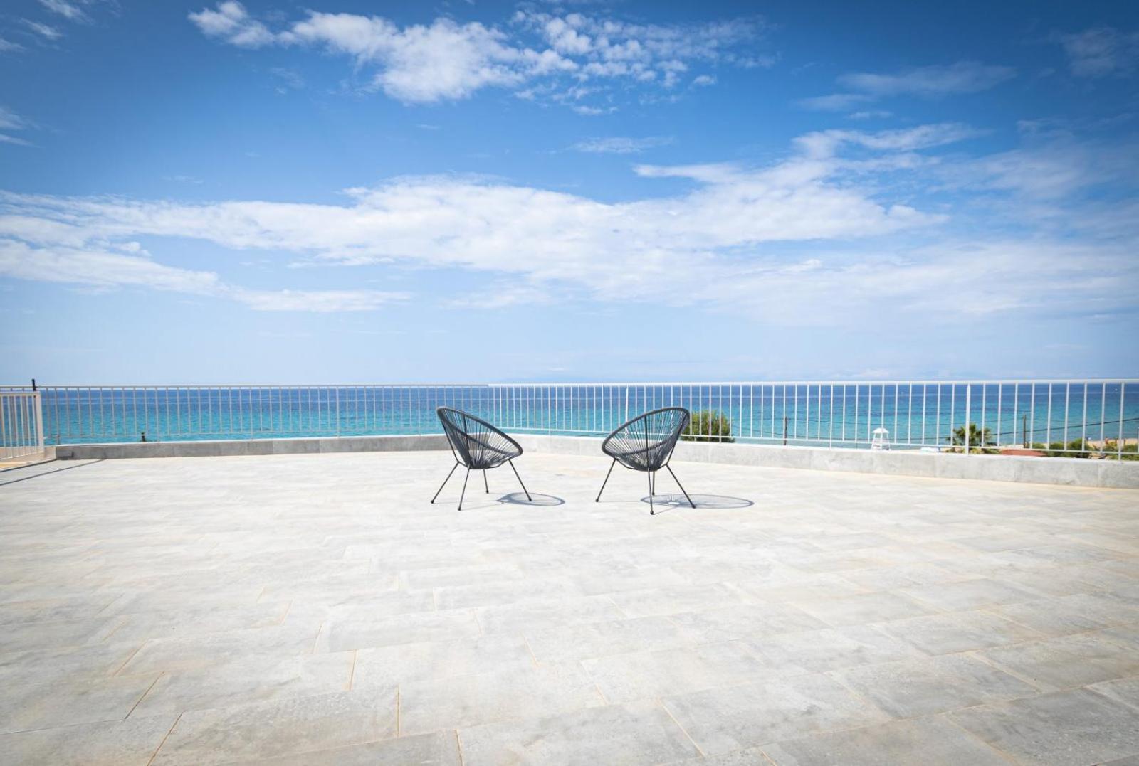 Althea By Rentalspro Services - Halkidiki * Nea Moudania